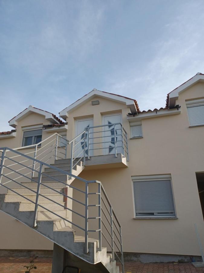 Apartmani Dream 普拉 外观 照片