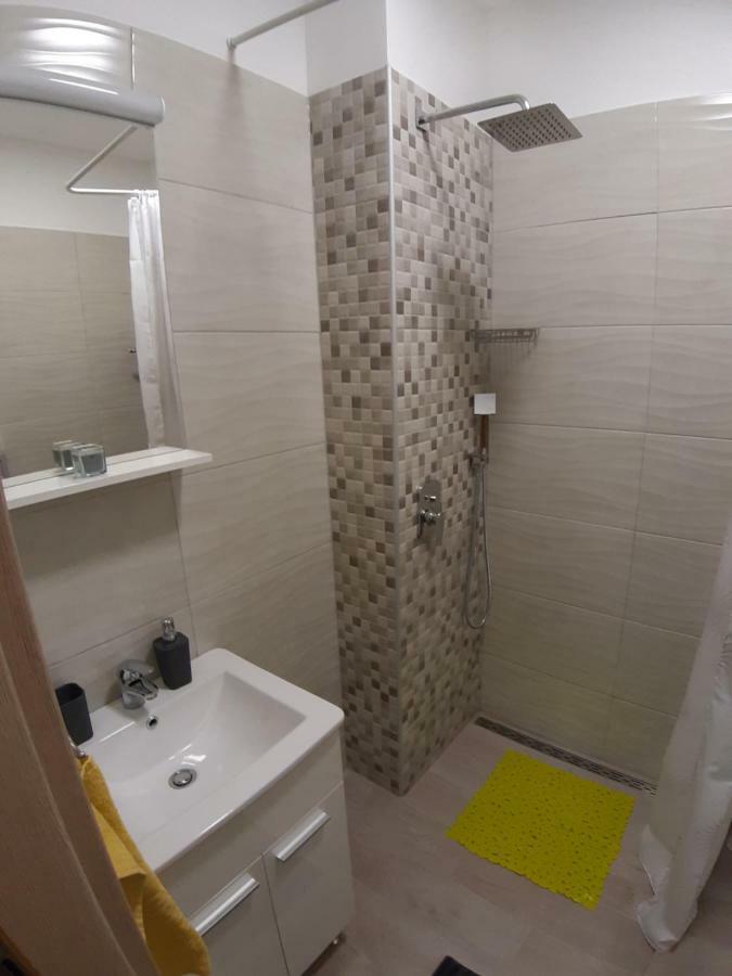 Apartmani Dream 普拉 外观 照片